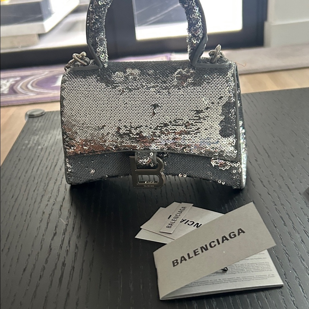 Balenciaga Silver Sequin XS Bag Excellent Condition - Picture 8 of 15